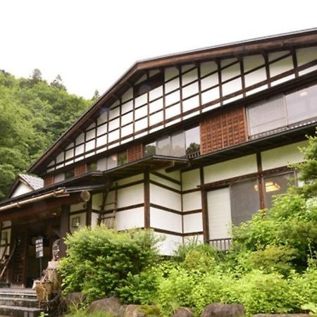 Kaikake Onsen Ryokan Yuzawa  Extérieur photo