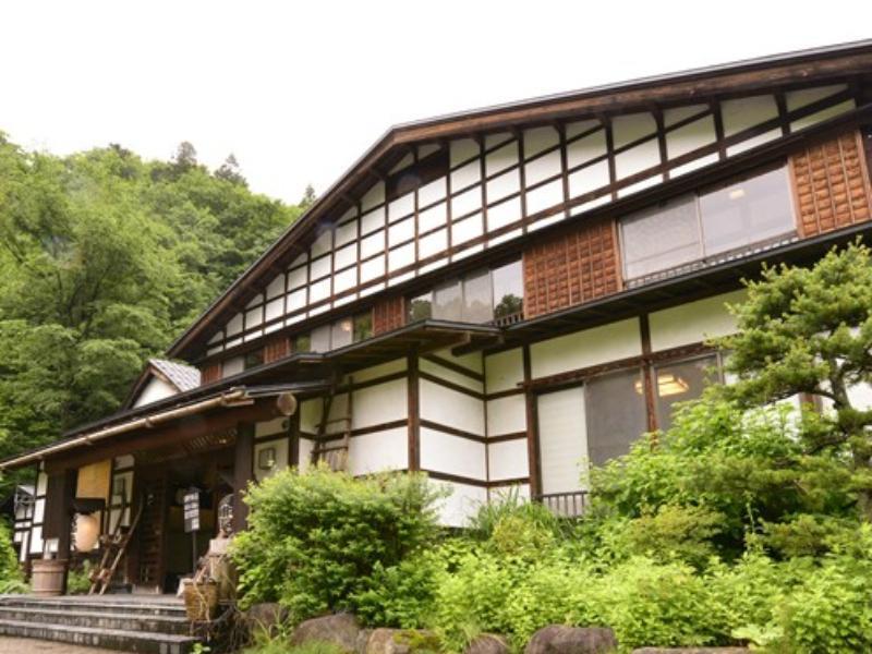 Kaikake Onsen Ryokan Yuzawa  Extérieur photo